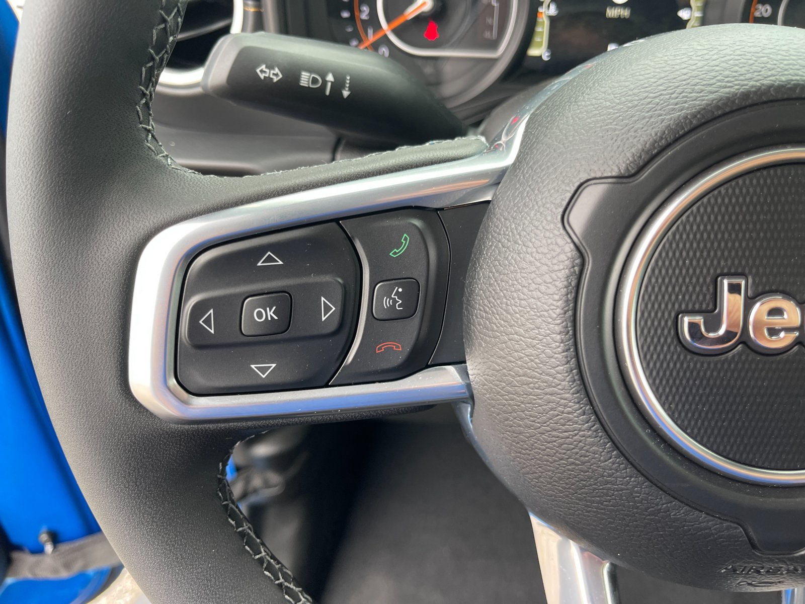 2026 Jeep Wrangler 4-Door Sahara - Photo 26