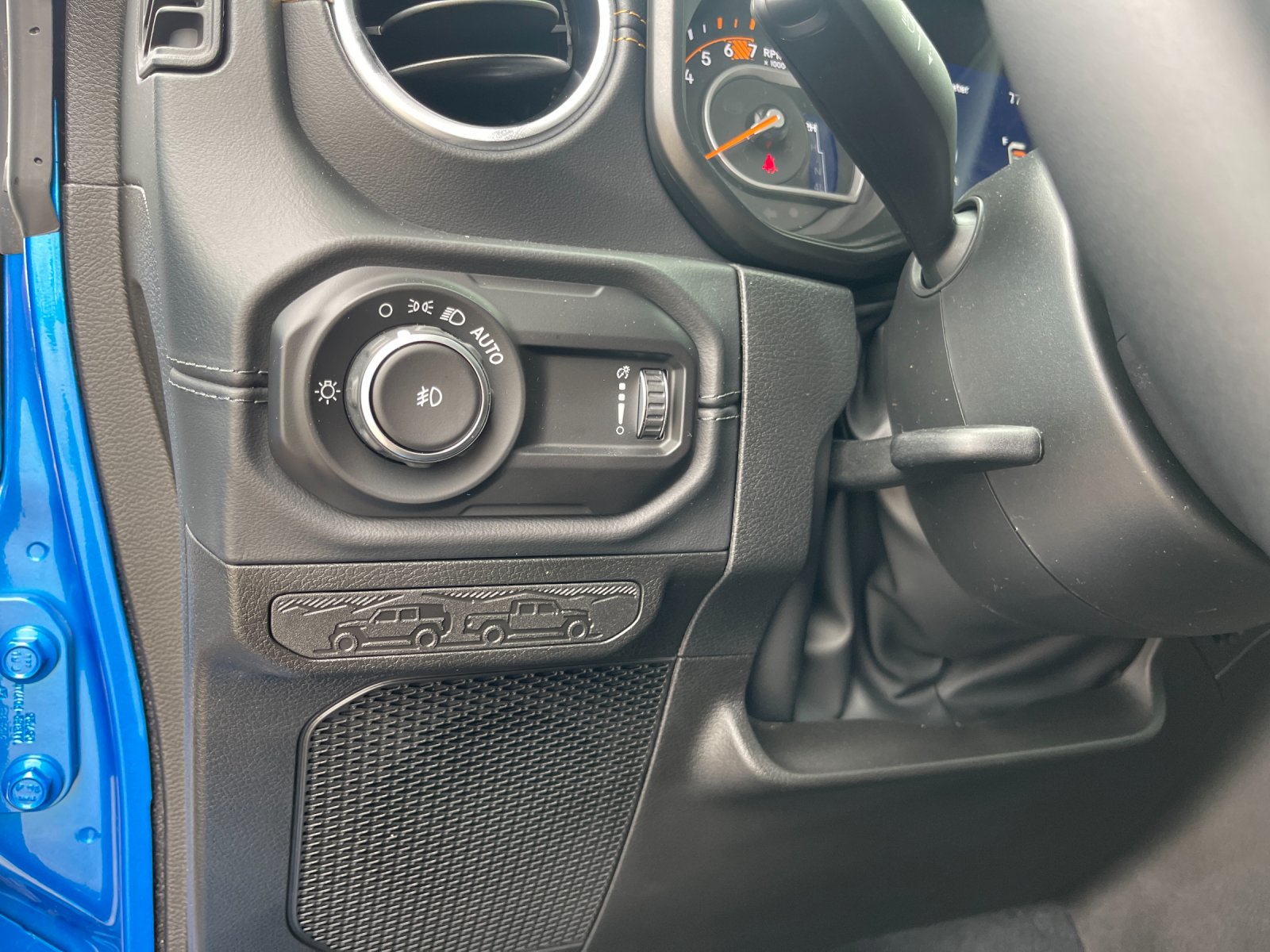 2026 Jeep Wrangler 4-Door Sahara - Photo 30