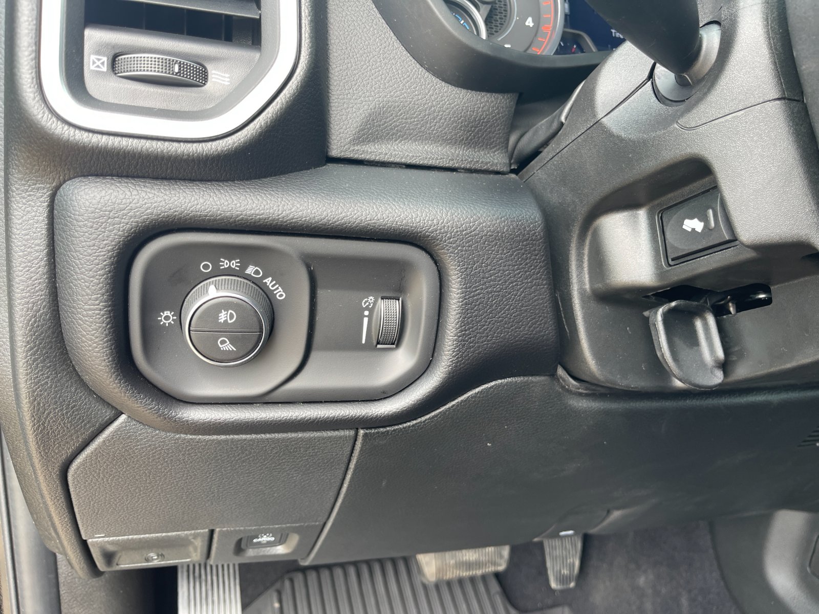 2026 RAM 2500 Big Horn - Photo 30