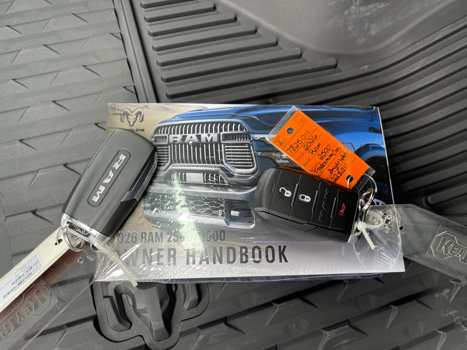 2026 RAM 2500 Tradesman - Photo 9