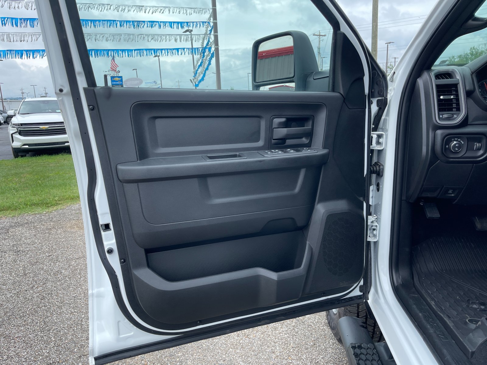2026 RAM 2500 Tradesman - Photo 11
