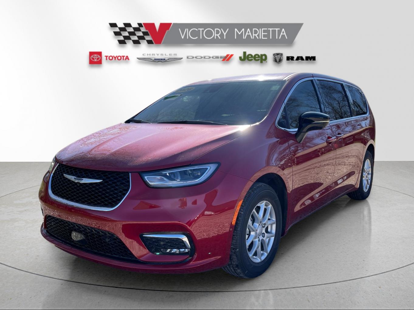 2026 Chrysler Pacifica Select