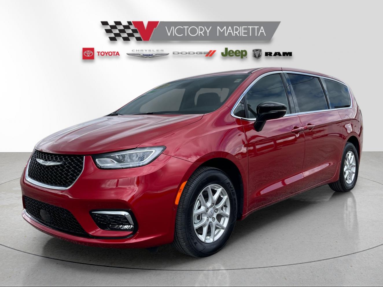2026 Chrysler Pacifica Select