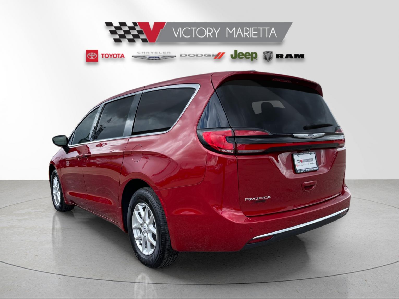 2026 Chrysler Pacifica Select - Photo 3