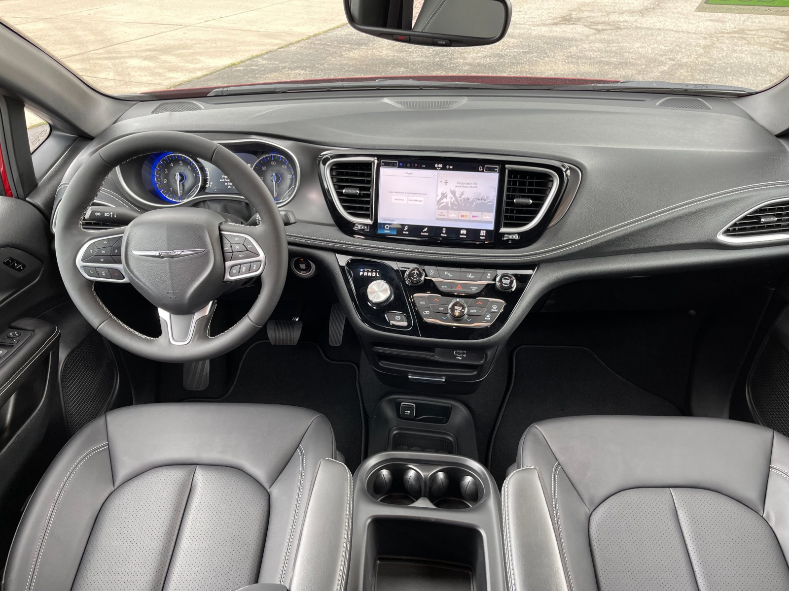 2026 Chrysler Pacifica Select - Photo 15