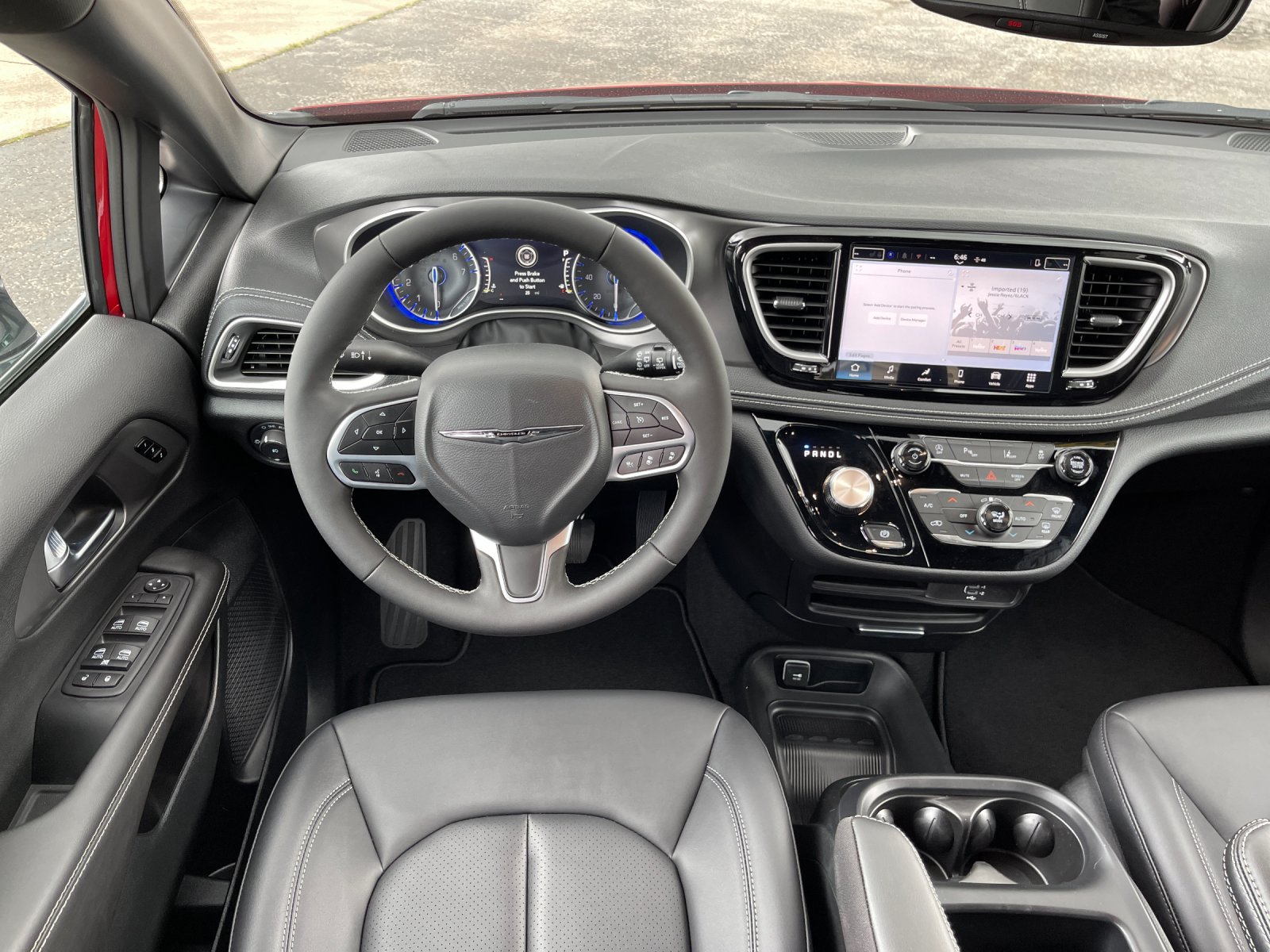 2026 Chrysler Pacifica Select - Photo 16