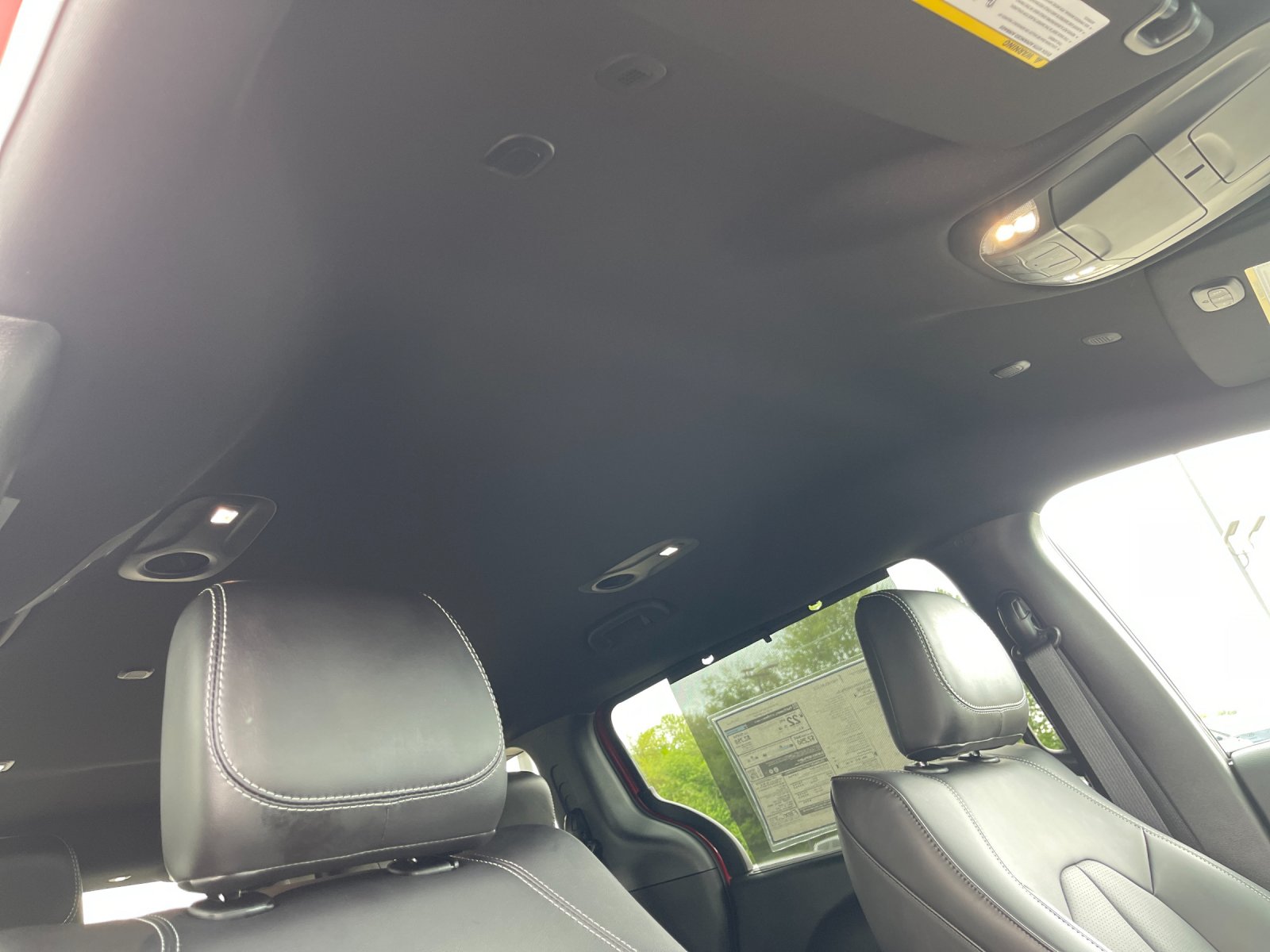2026 Chrysler Pacifica Select - Photo 19