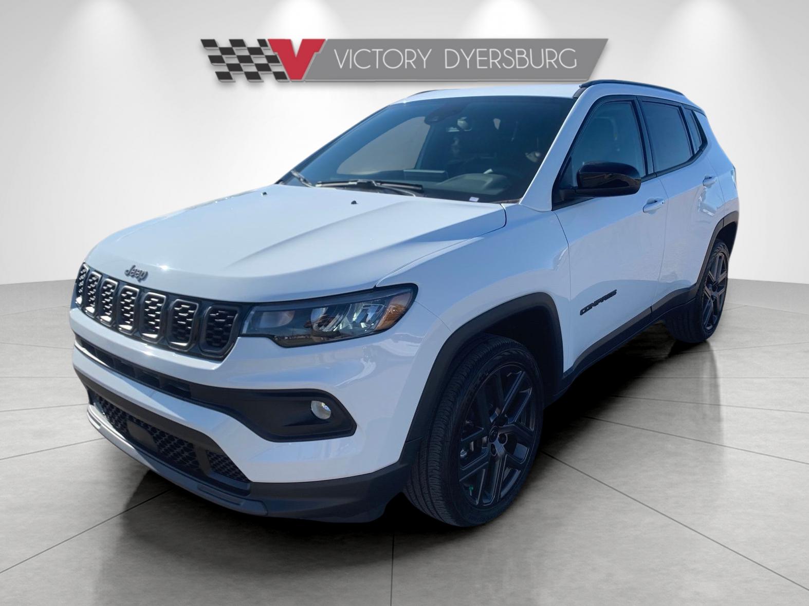 New 2026 White Jeep Latitude image 3
