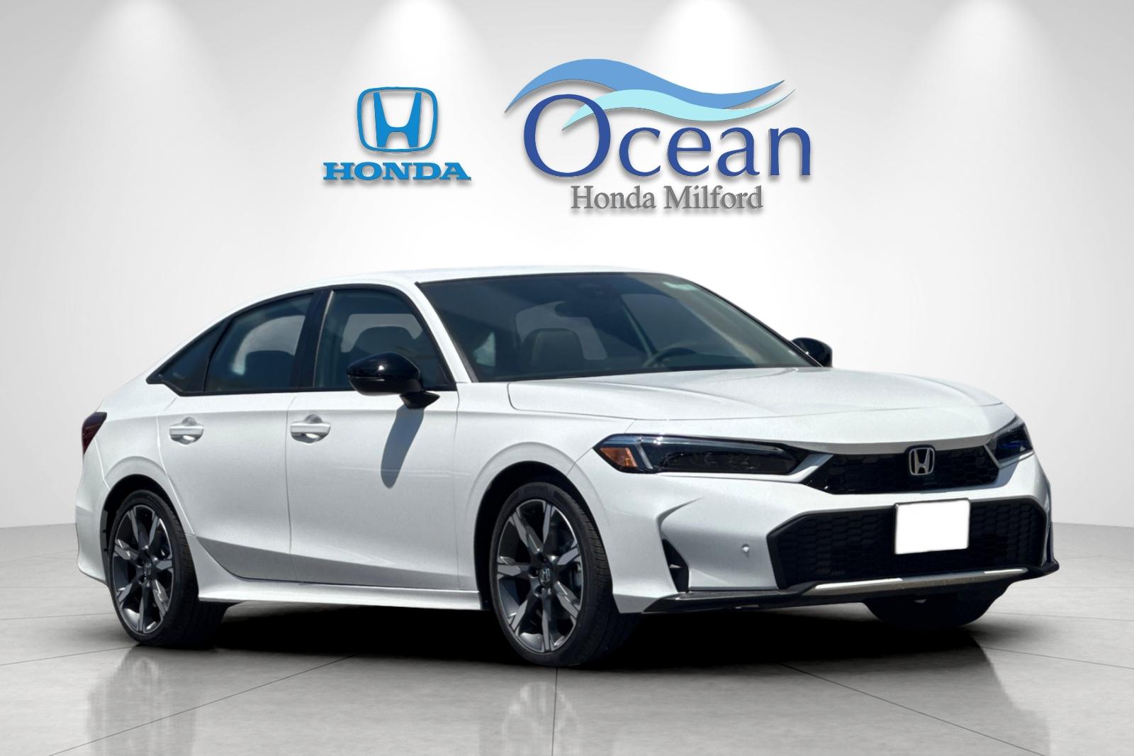 New 2026 Platinum White Pearl Honda 2WD Sport Touring Hybrid image 7