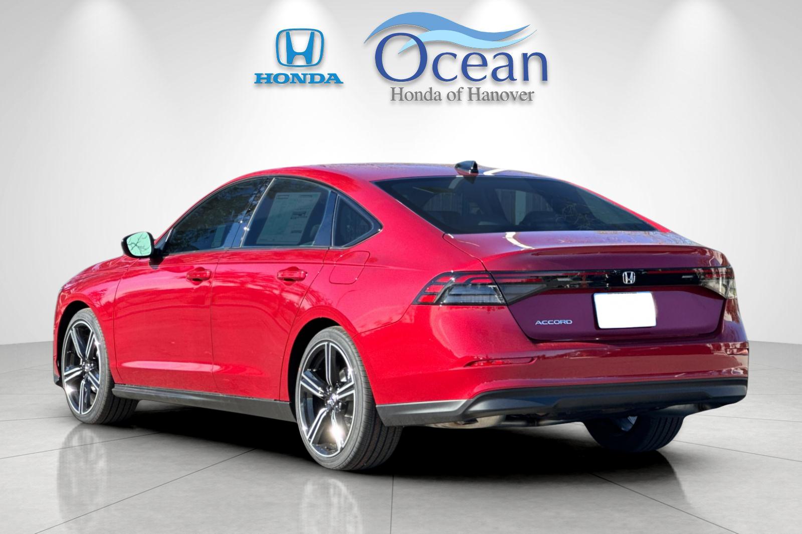 New 2026 Radiant Red Metallic Honda SE image 3