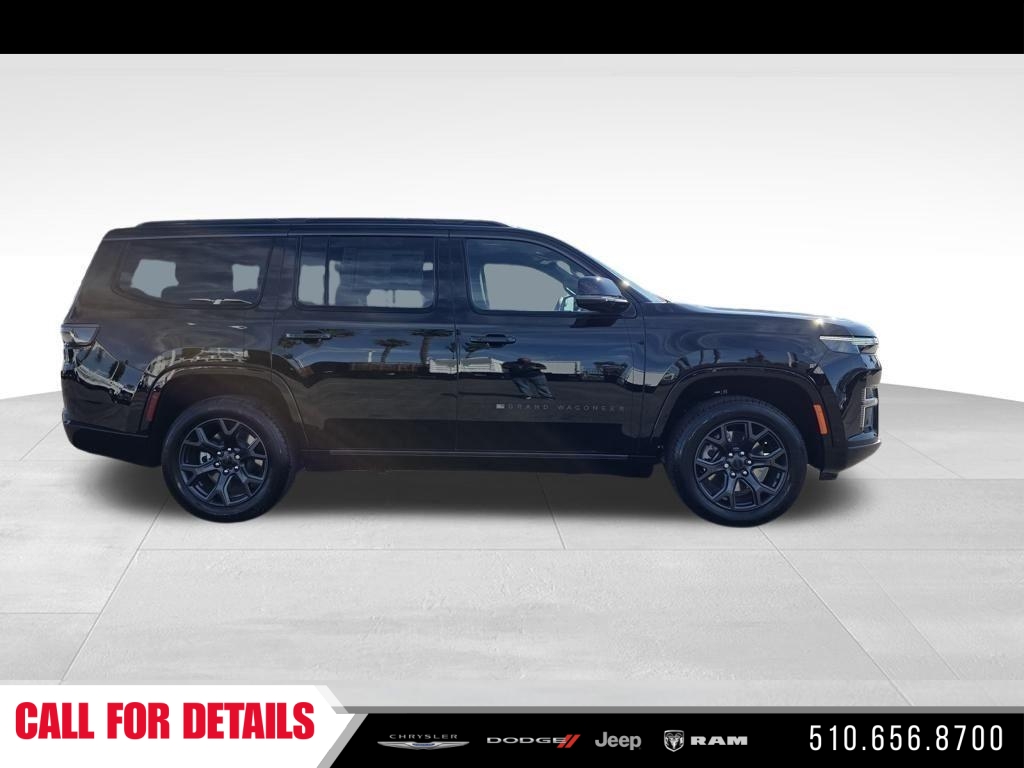 New 2026 High Gloss Black Exterior Paint Jeep Limited Altitude image 4