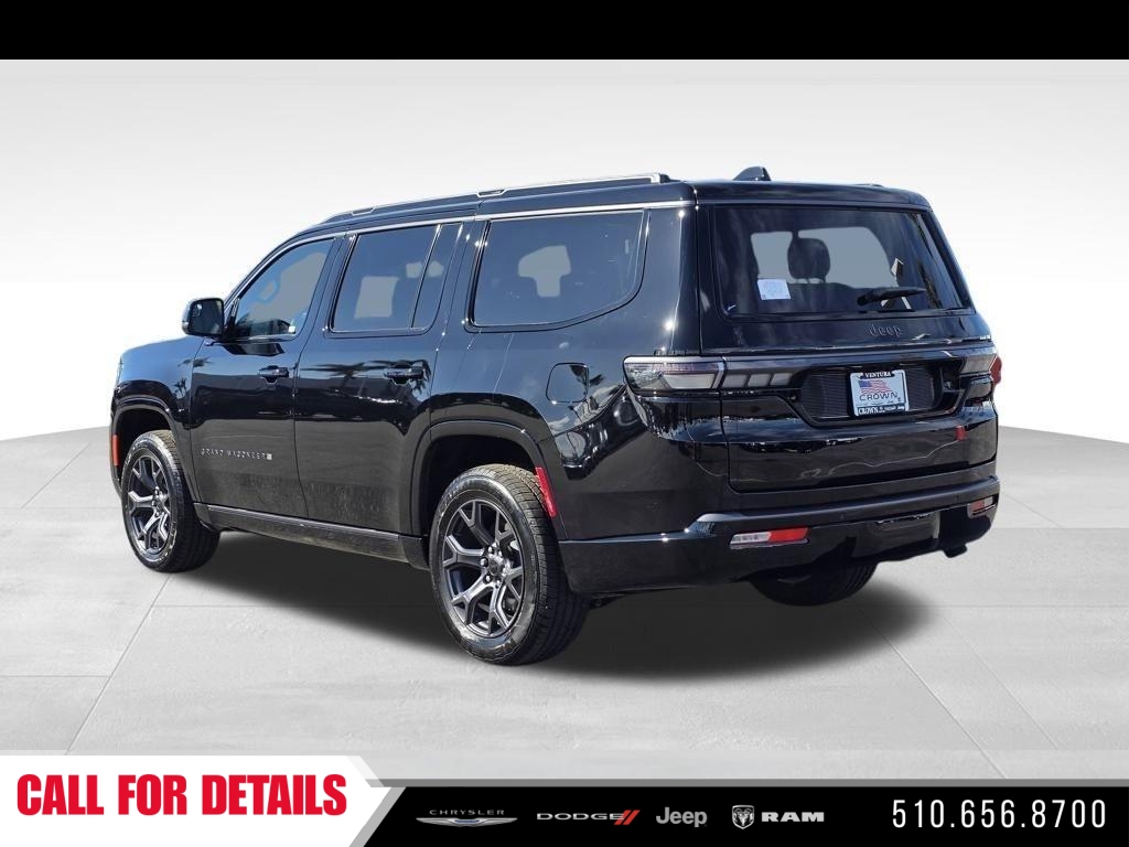 New 2026 High Gloss Black Exterior Paint Jeep Limited Altitude image 7