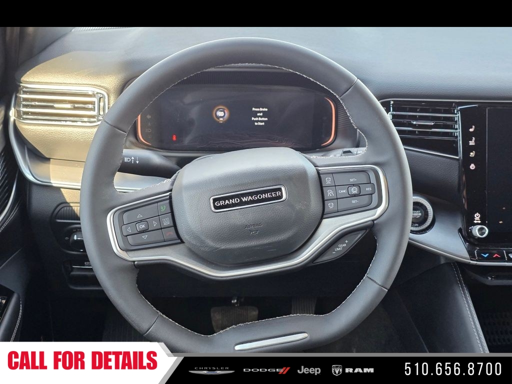 New 2026 High Gloss Black Exterior Paint Jeep Limited Altitude image 15
