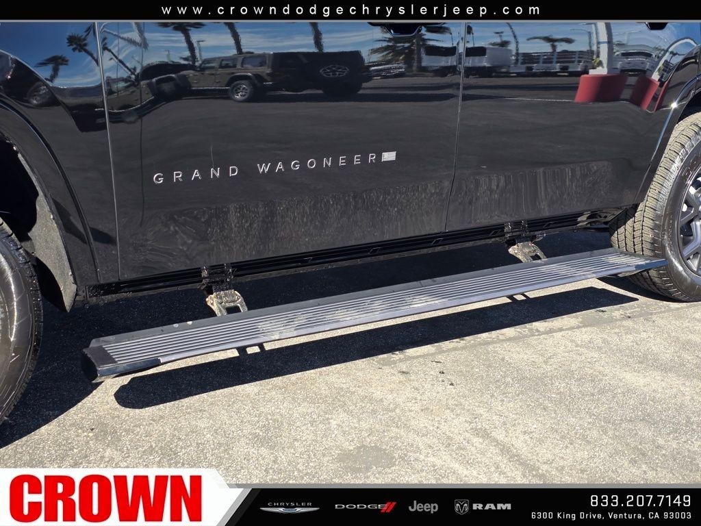 New 2026 High Gloss Black Exterior Paint Jeep Limited Altitude image 33