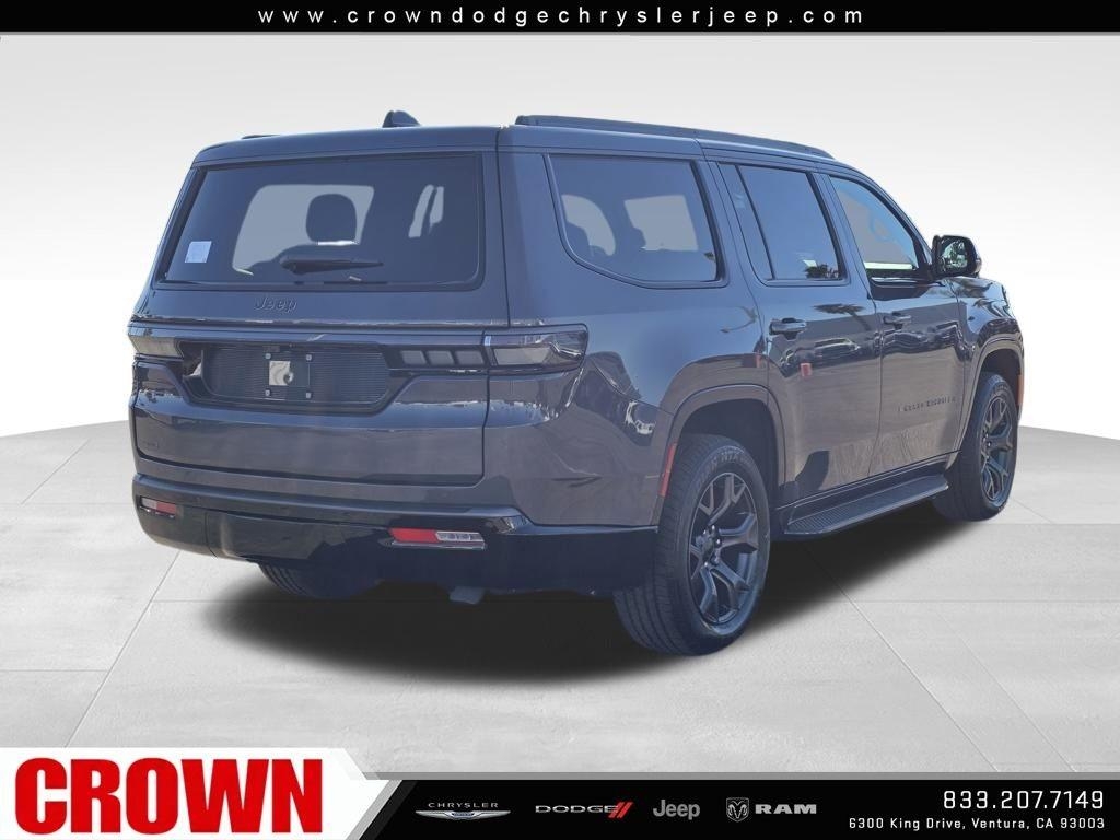 New 2026 Baltic-Gray Metallic Clear-Coat Exterior Paint Jeep Limited Altitude image 29