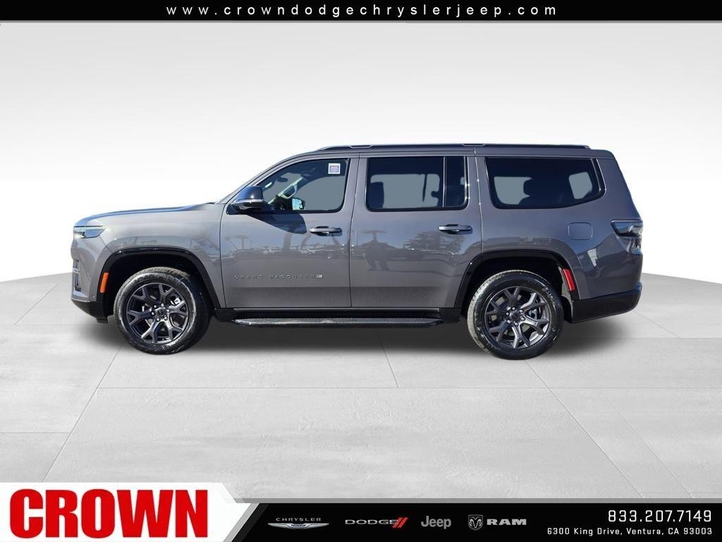 New 2026 Baltic-Gray Metallic Clear-Coat Exterior Paint Jeep Limited Altitude image 32