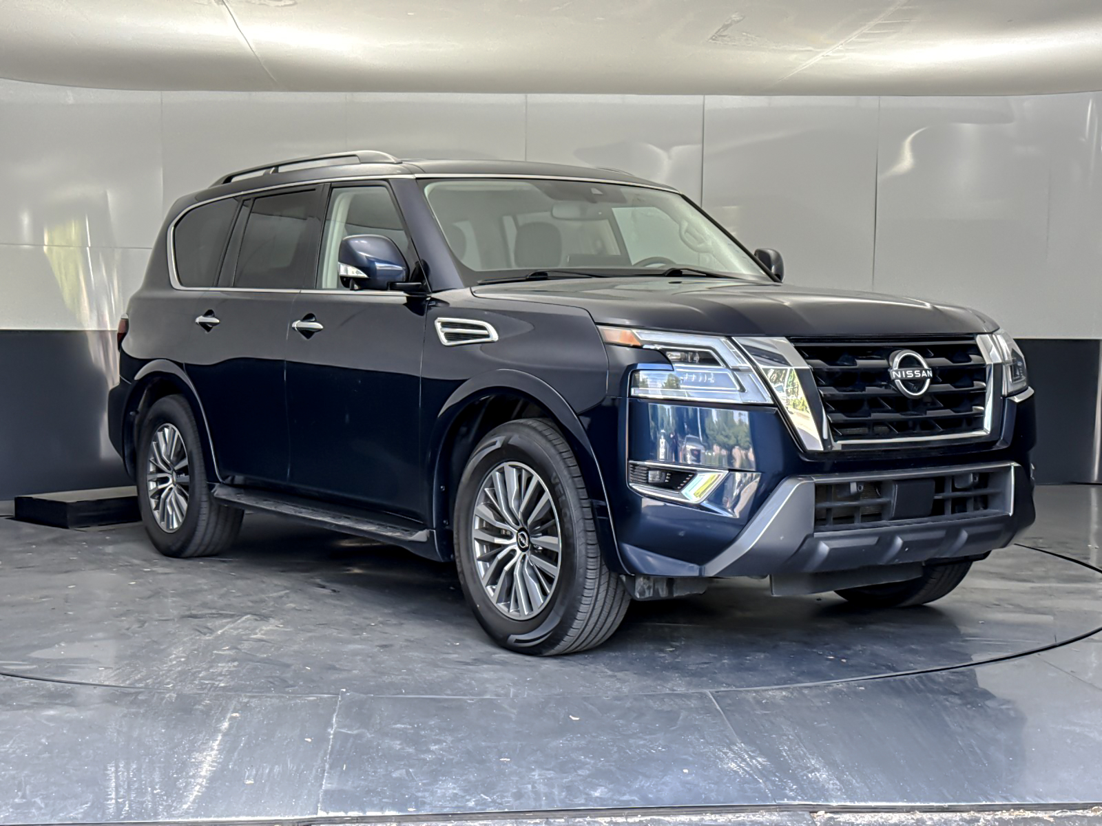 2023 Nissan Armada SL 4X2's photo