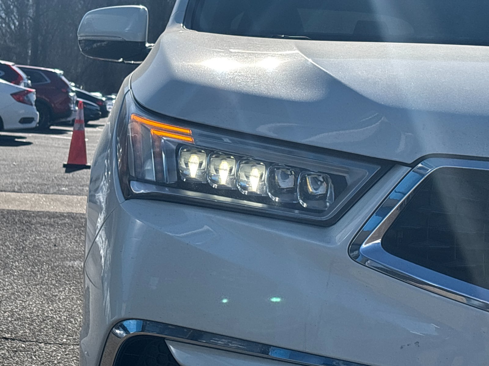 Used 2019 White Diamond Pearl Acura 3.5L image 29
