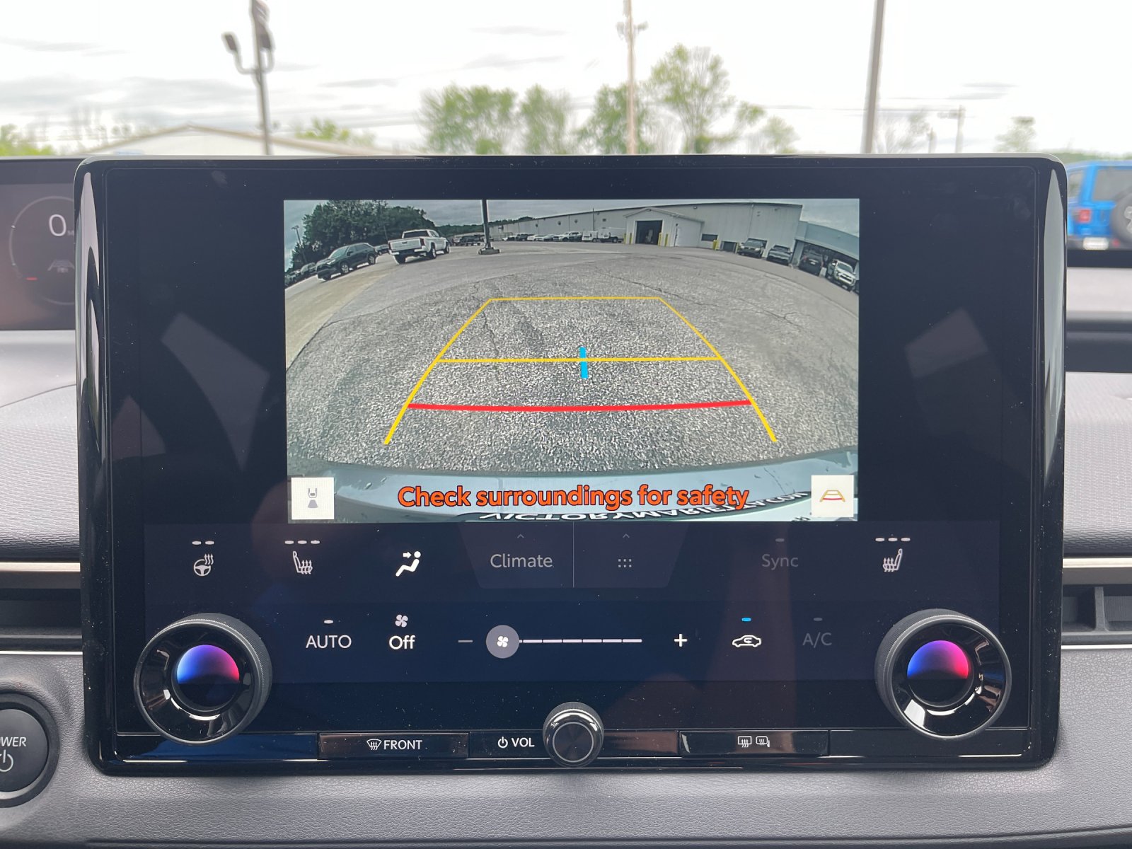 2026 Toyota bZ XLE - Photo 22