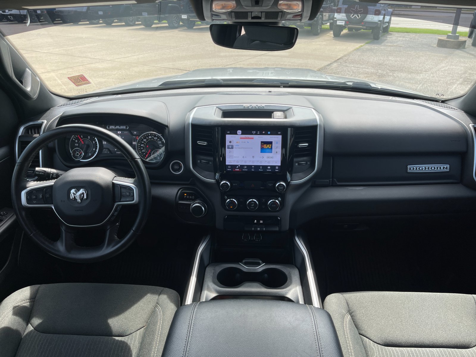 Used 2022 Silver Ram Big Horn/Lone Star image 15
