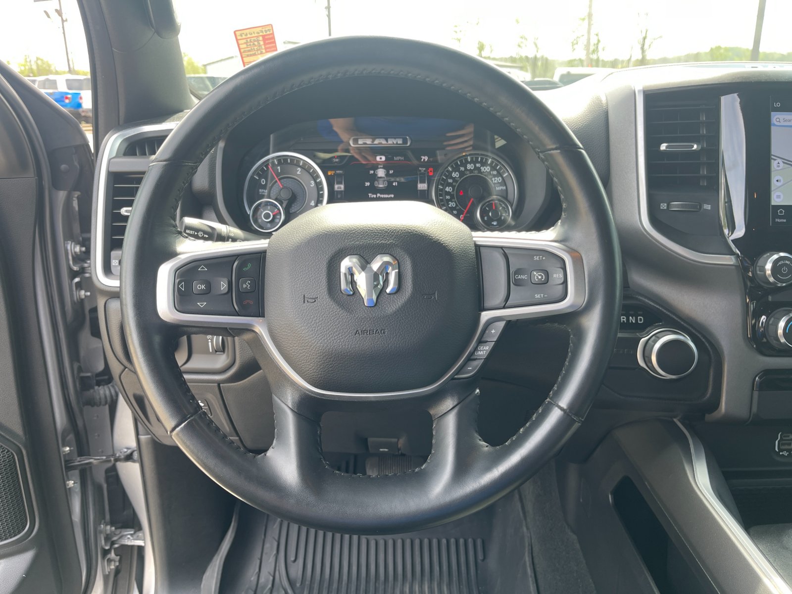 Used 2022 Silver Ram Big Horn/Lone Star image 25