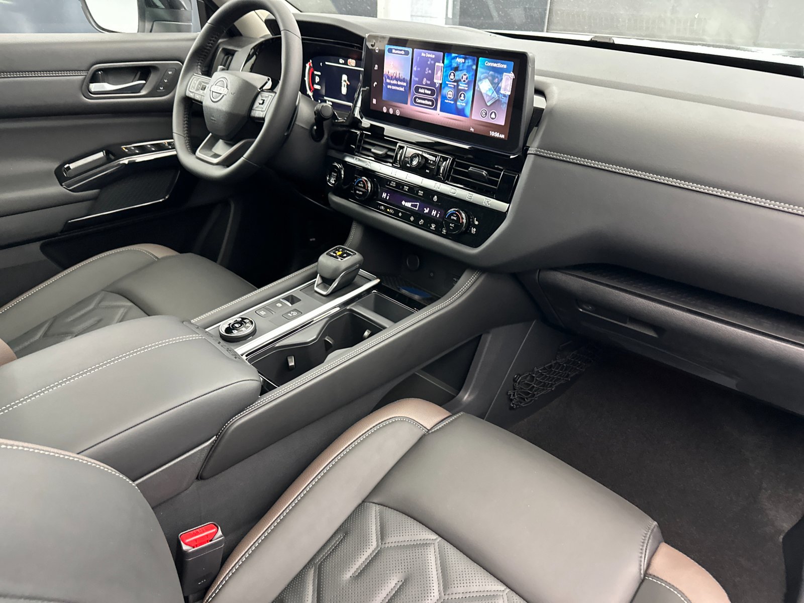 New 2026 White Nissan Platinum image 16