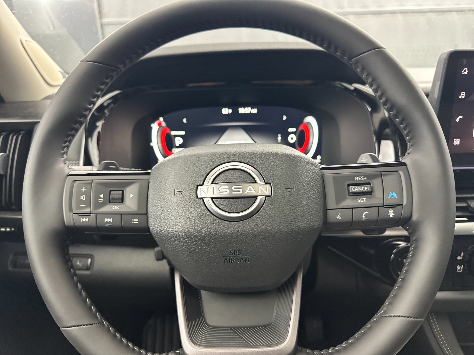 New 2026 White Nissan Platinum image 23