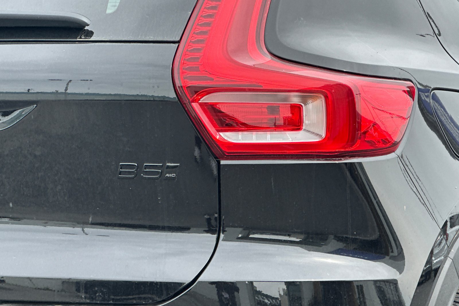 New 2026 Onyx Black Volvo Ultra image 25