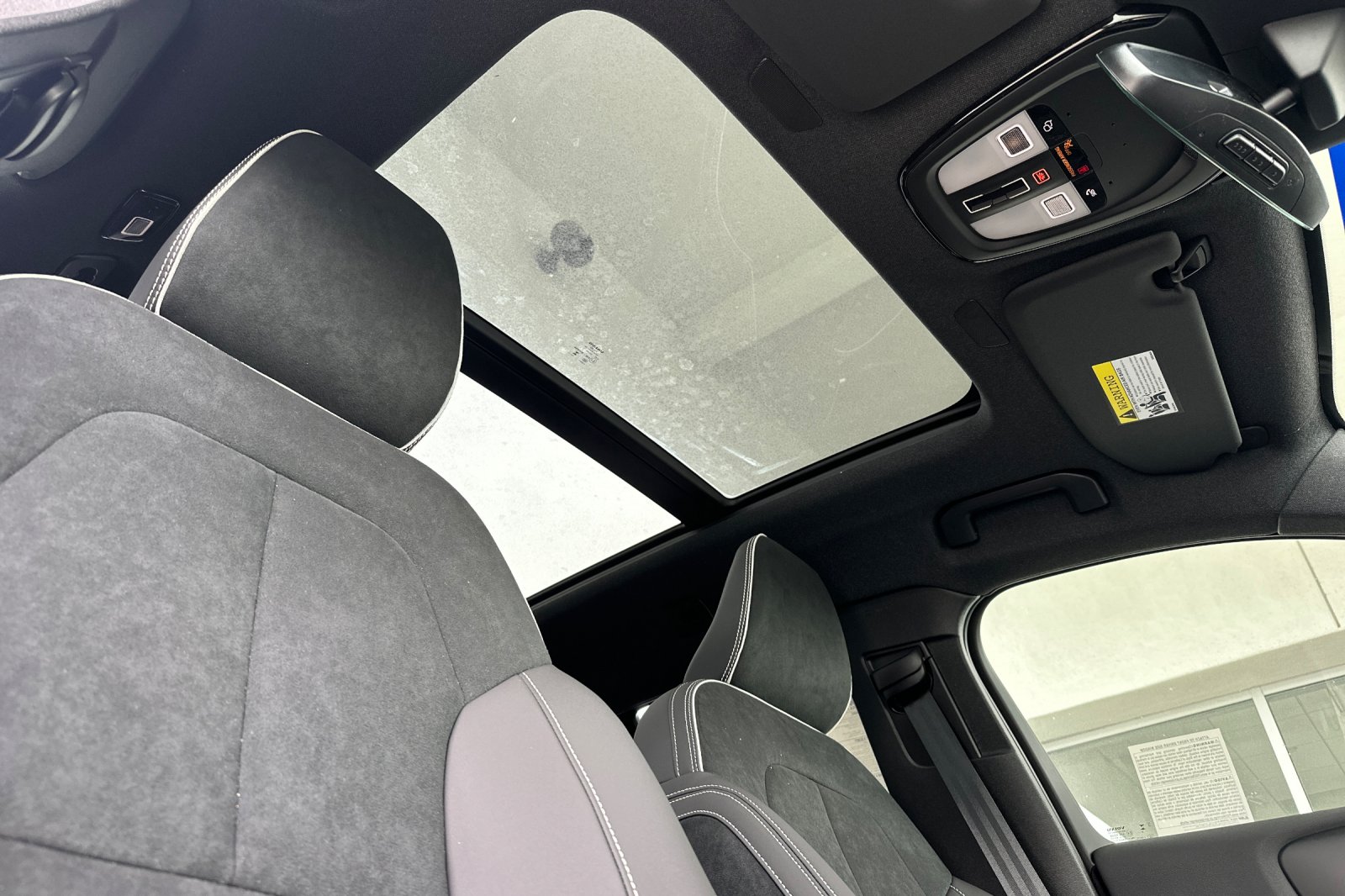 New 2026 Onyx Black Volvo Ultra image 15