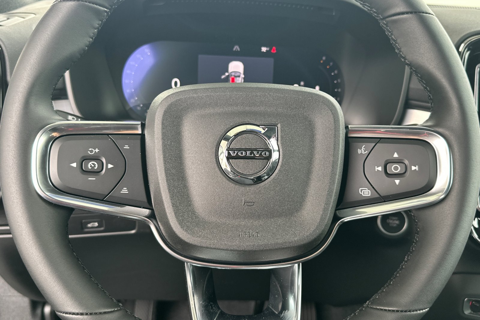 New 2026 Onyx Black Volvo Ultra image 22