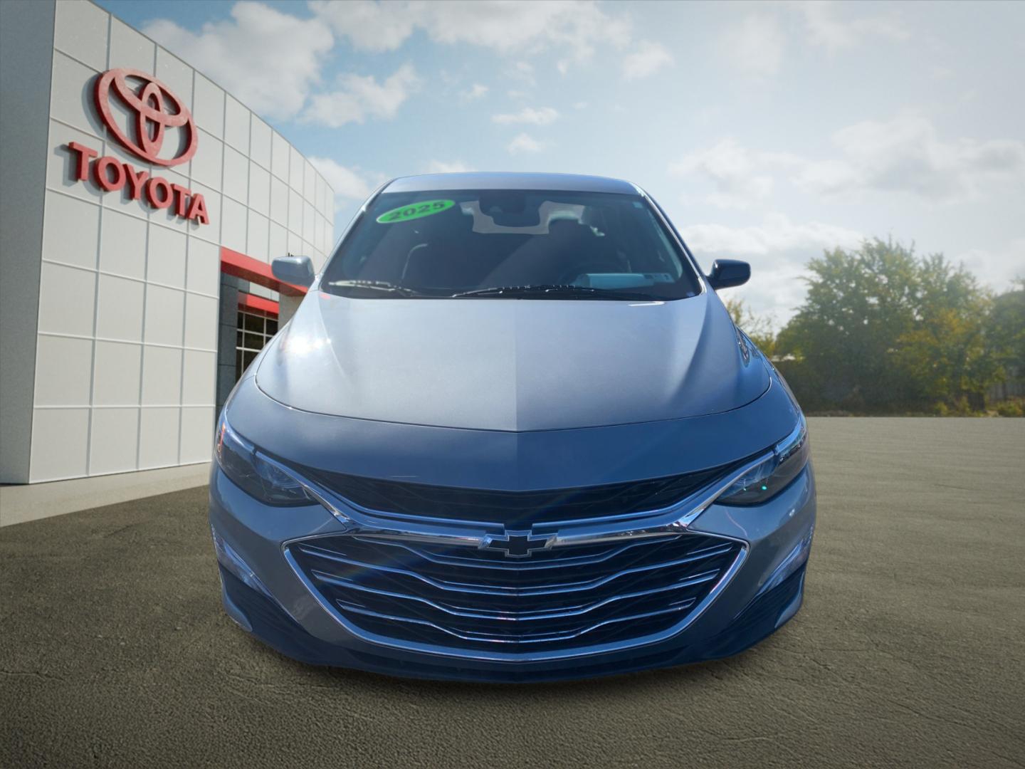 2025 Chevrolet Malibu RS - Photo 8