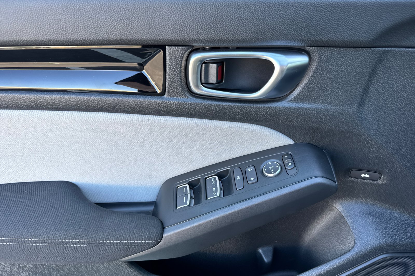 2026 Honda Civic Sport - Photo 10