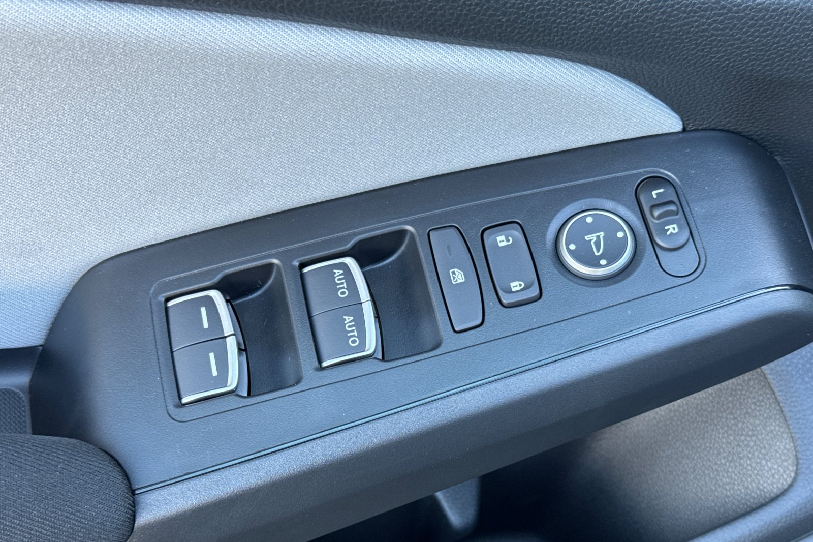 2026 Honda Civic Sport - Photo 11