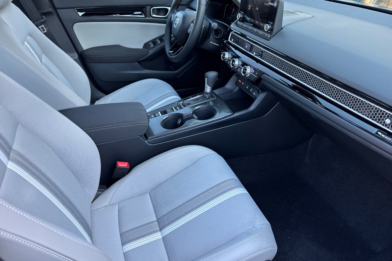 2026 Honda Civic Sport - Photo 15