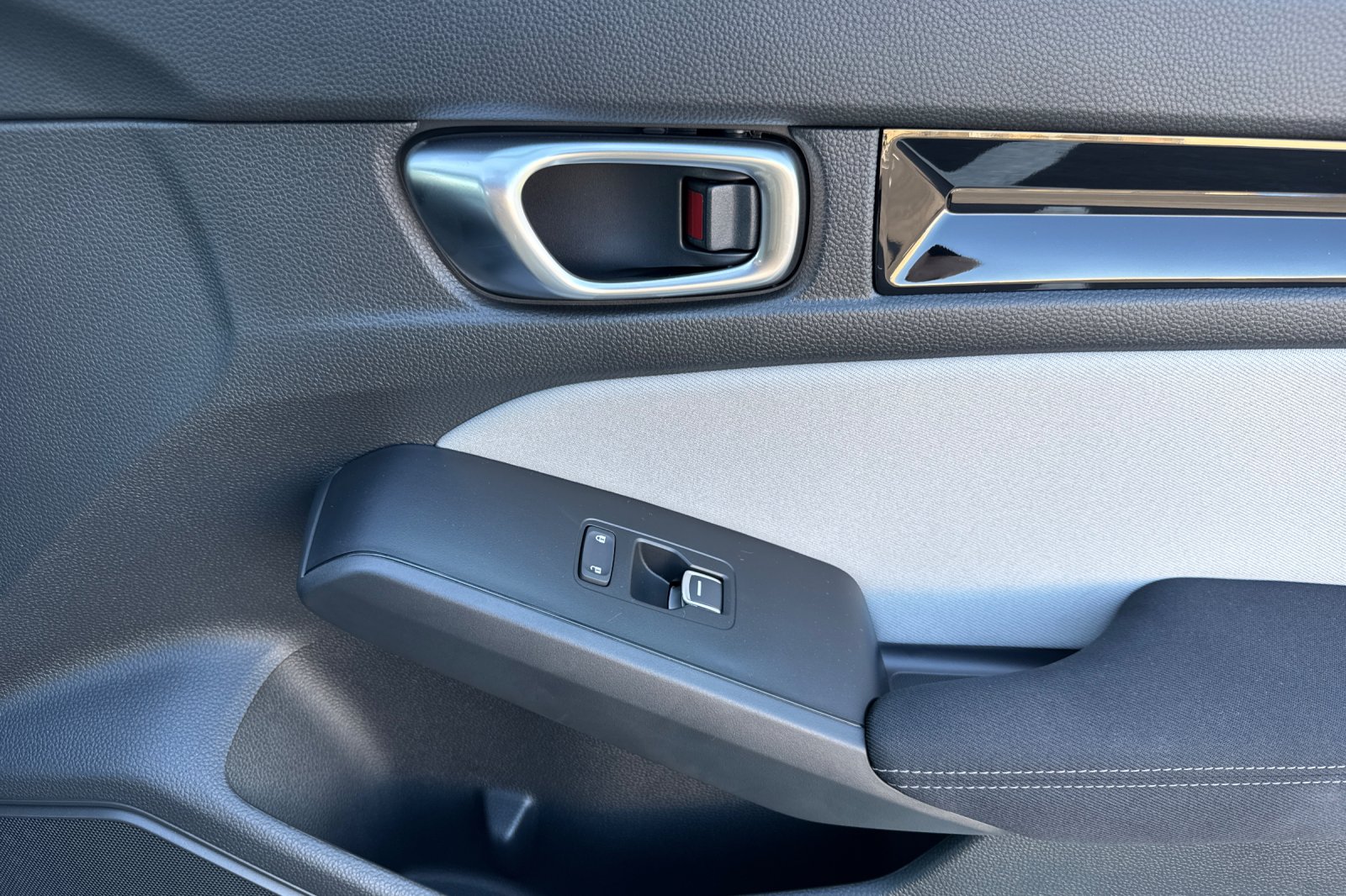 2026 Honda Civic Sport - Photo 17