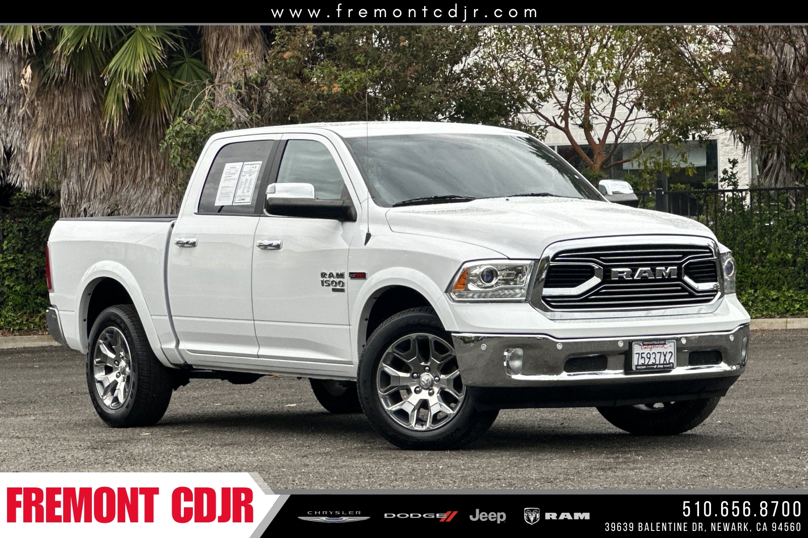 2019 RAM 1500 Classic Laramie 4x4 Crew Cab 5'7's photo