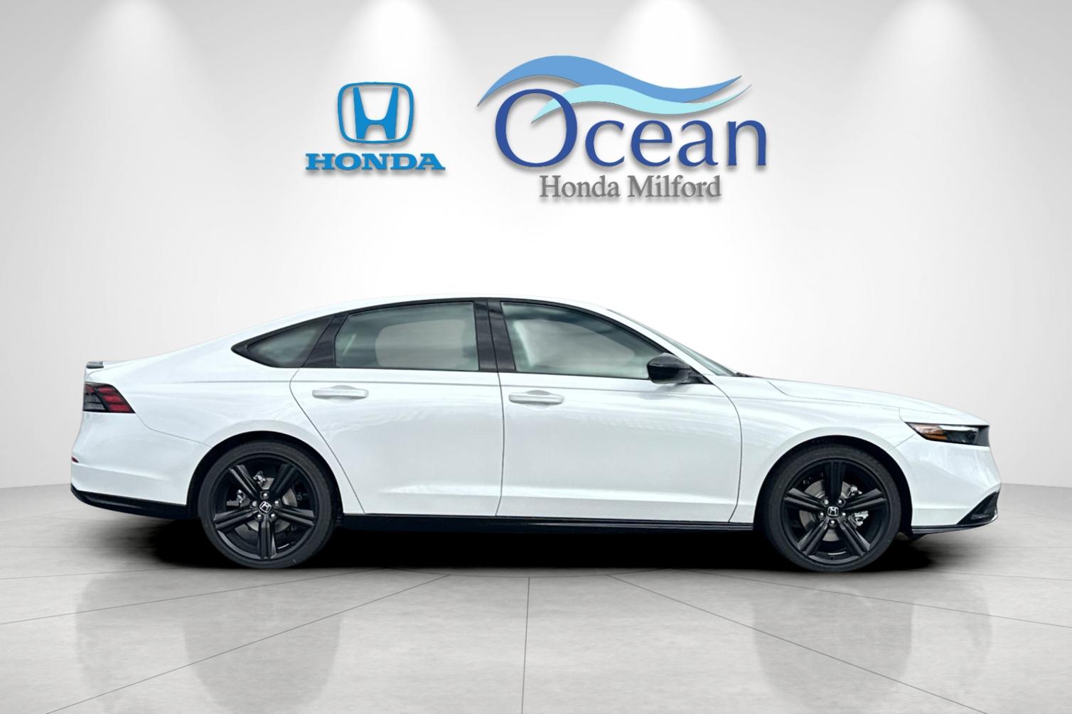 New 2026 Platinum White Pearl Honda Sport-L Hybrid image 6