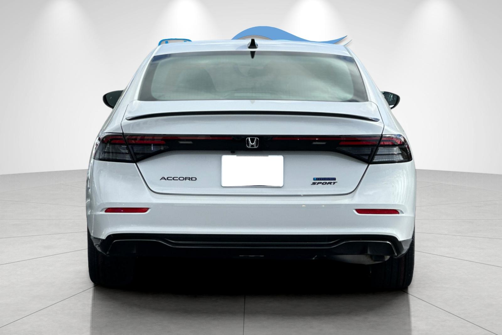 New 2026 Platinum White Pearl Honda Sport-L Hybrid image 4