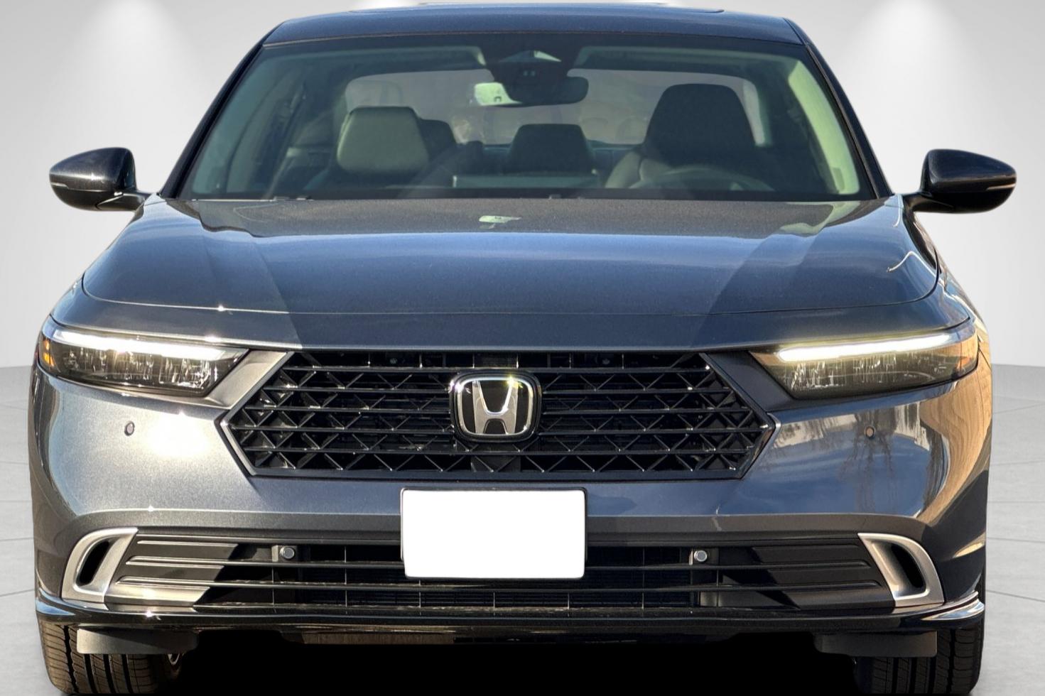 New 2026 Meteorite Gray Metallic Honda Touring Hybrid image 8