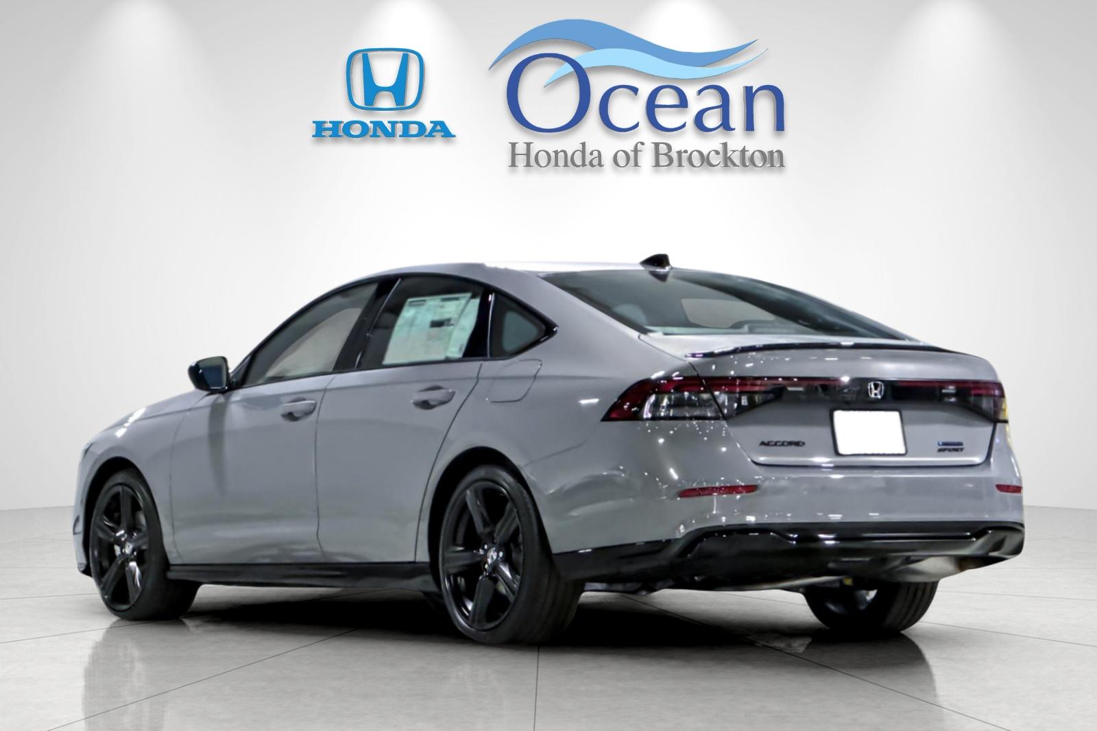 New 2026 Gray Honda Sport-L image 3