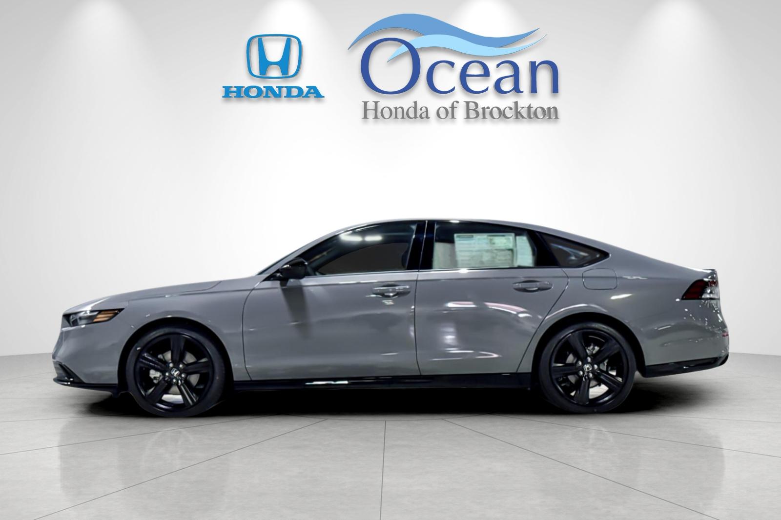 New 2026 Gray Honda Sport-L image 2