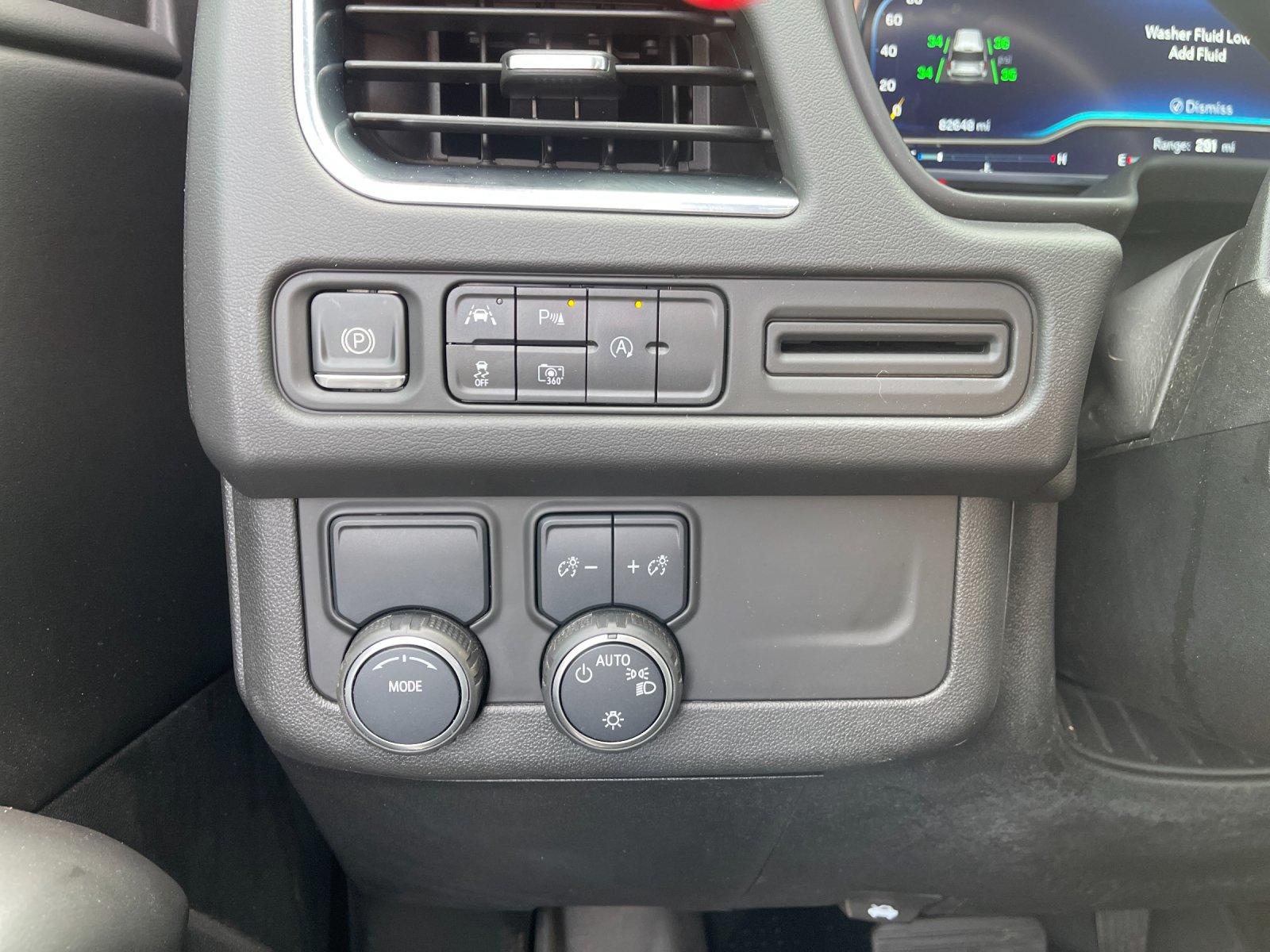 Used 2023 Gray Chevrolet RST image 33