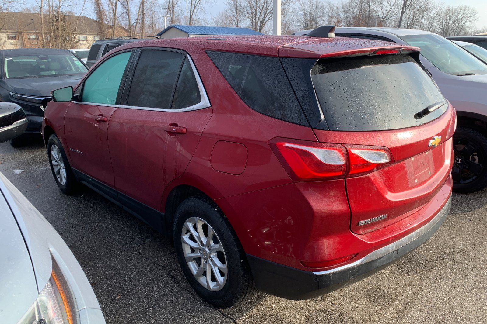 Used 2019 Chevrolet Equinox LT with VIN 2GNAXUEV0K6206142 for sale in Michigan City, IN
