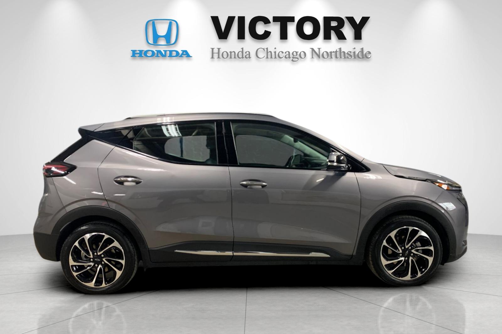 Used 2023 Chevrolet Bolt EUV Premier with VIN 1G1FZ6S05P4107198 for sale in Chicago, IL