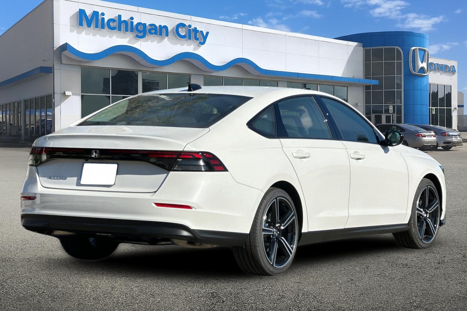 New 2026 Silver Honda SE image 5