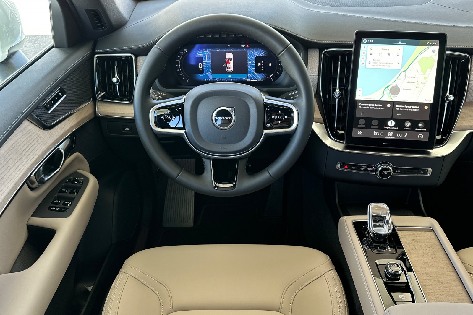 New 2026 Crystal White Volvo Core image 14