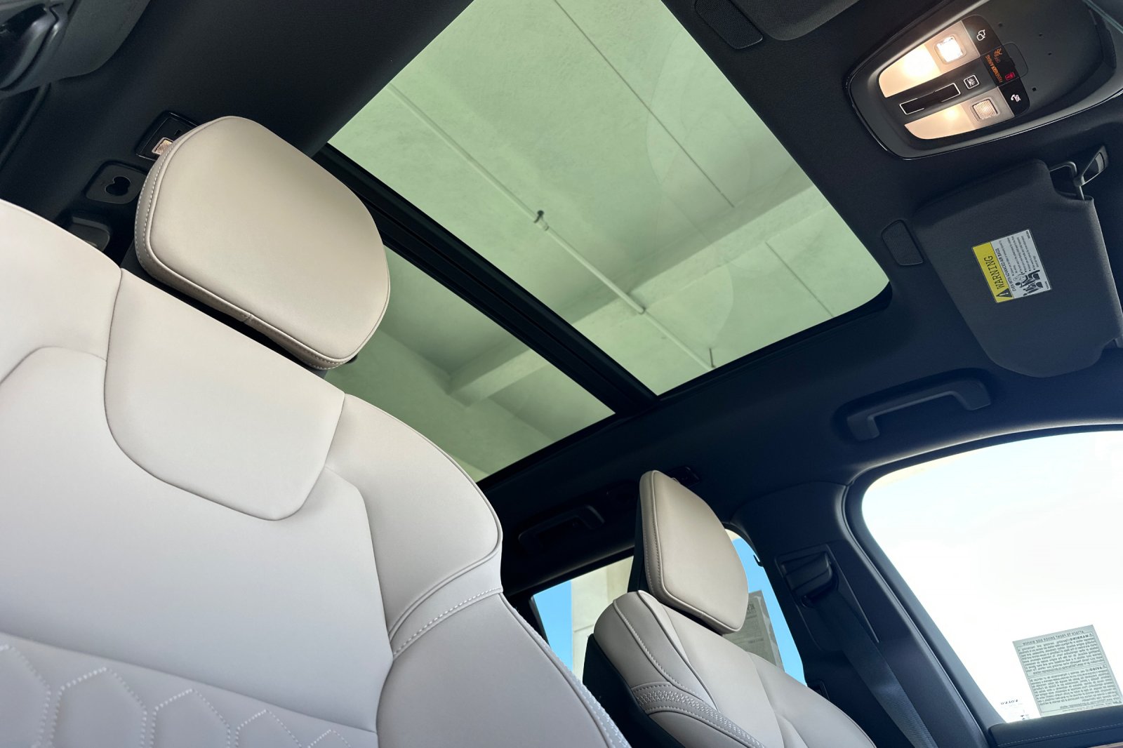New 2026 Crystal White Volvo Core image 18