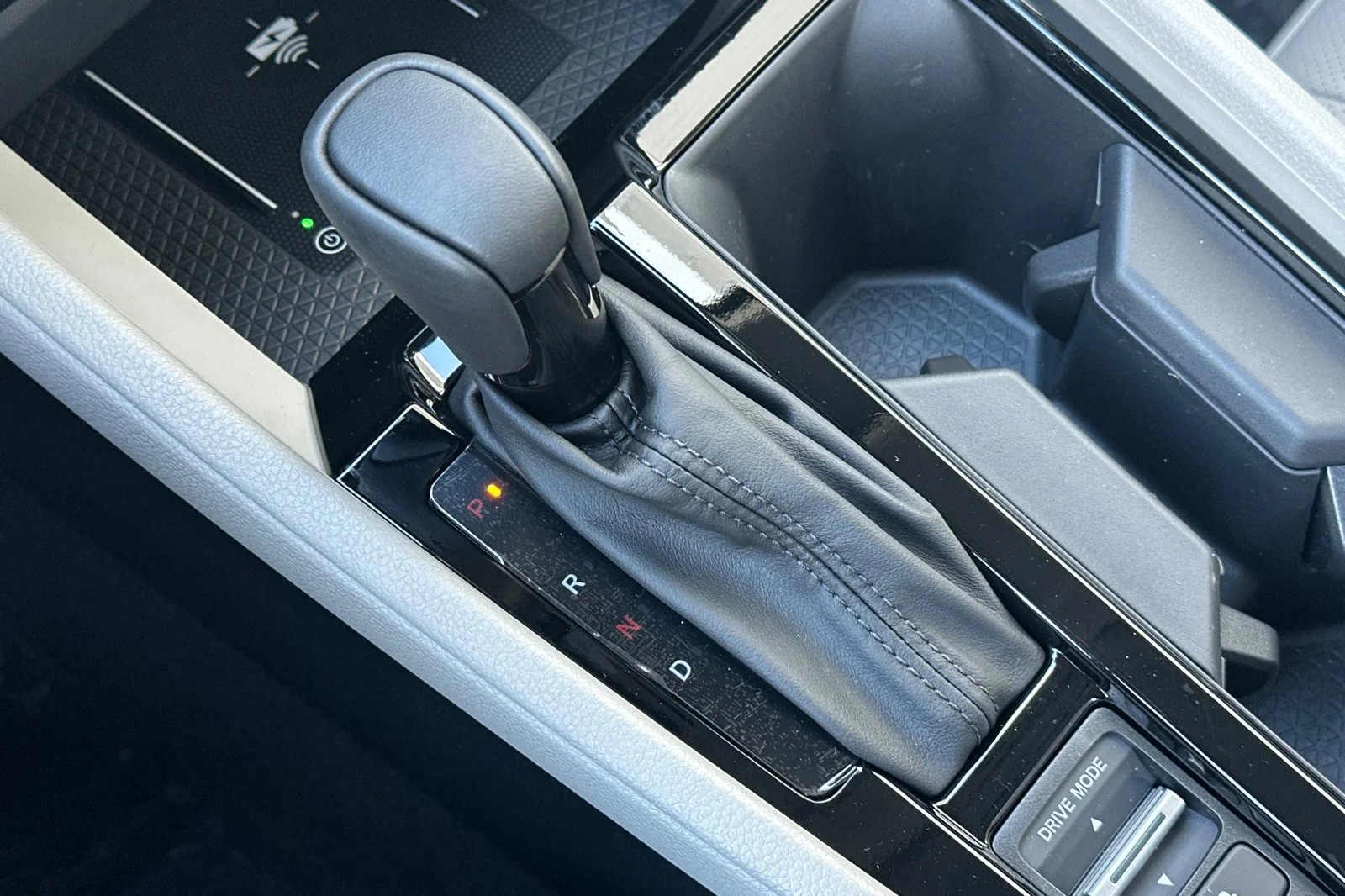 New 2026 Urban Gray Pearl Honda EX-L image 43