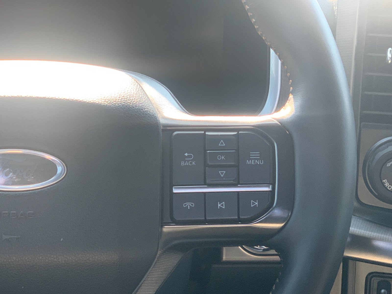 Used 2023 Red Ford Platinum image 29