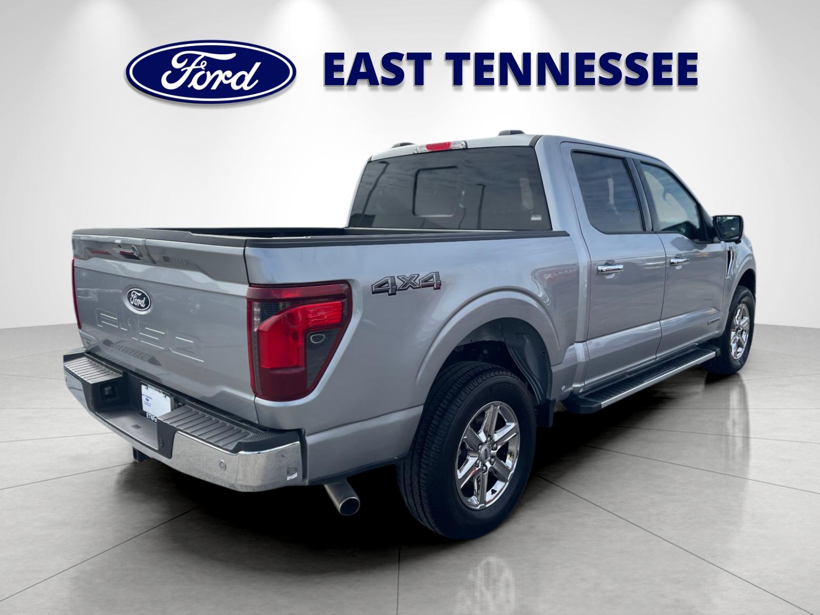 Used 2024 Silver Metallic Ford XLT image 3